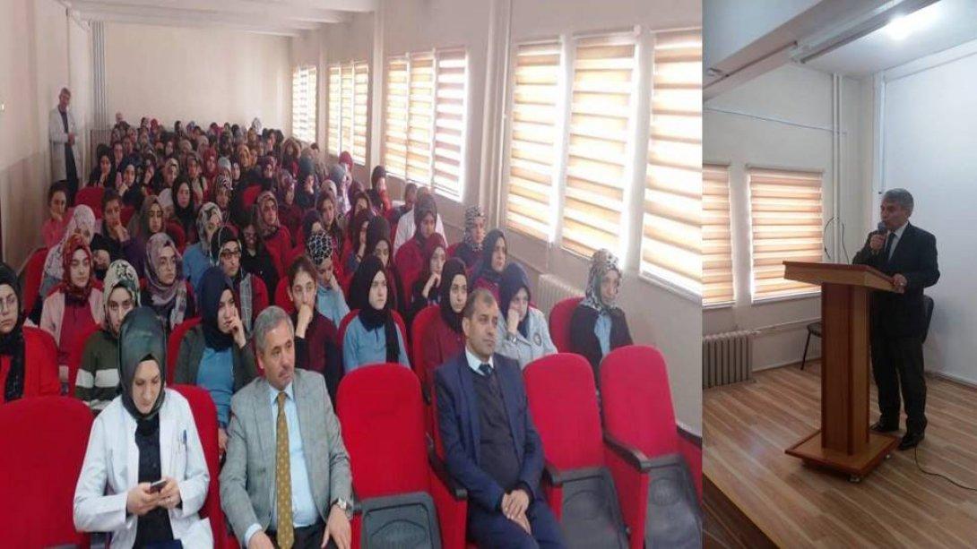 Palandöken Kız AİHL son sınıf öğrencileri ile Kariyer Günleri
