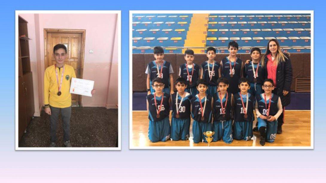 Mehmetçik Ortaokulu Öğrencilerimiz Kayakla Atlama ve Basketbolda il 3.sü Oldular